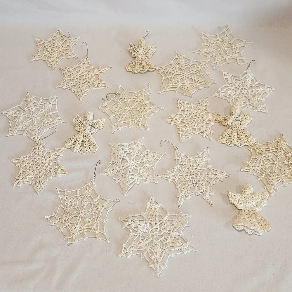 18 Vintage Handmade Crochet Snowflakes Angels Christmas Ornaments Cream Color